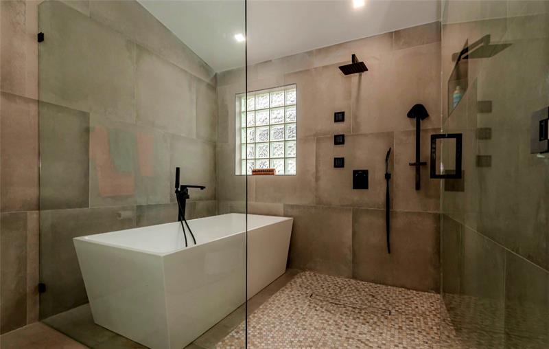 Image 16 of 26 For 1508 149th Ave