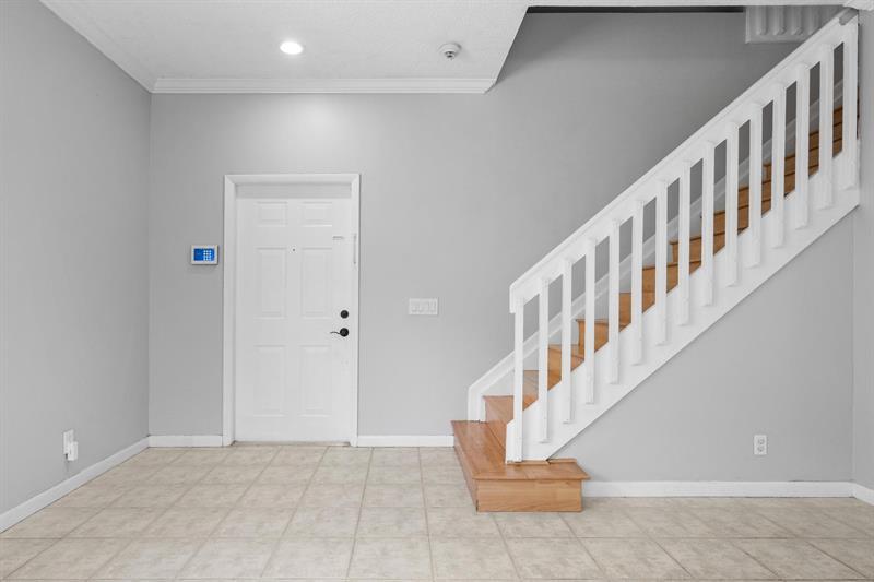 Image 13 of 61 For 4319 Greenbriar Ln
