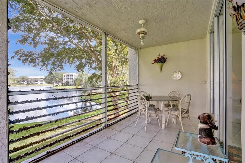 Image 21 of 43 For 9340 Lagoon Pl  209