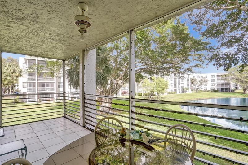 Image 22 of 43 For 9340 Lagoon Pl  209