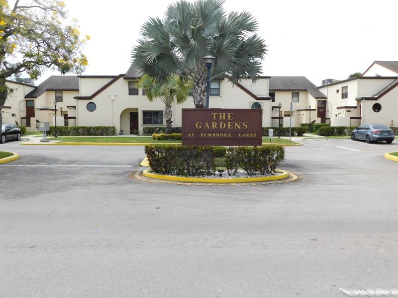 Details for 11252 Taft St  11252, Hollywood, FL 33026