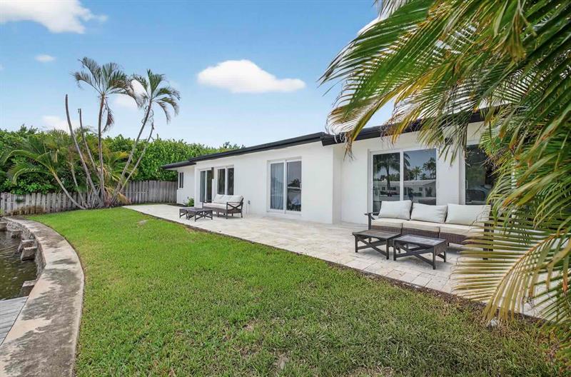 Image 46 of 46 For 1981 Coral Gardens Drive