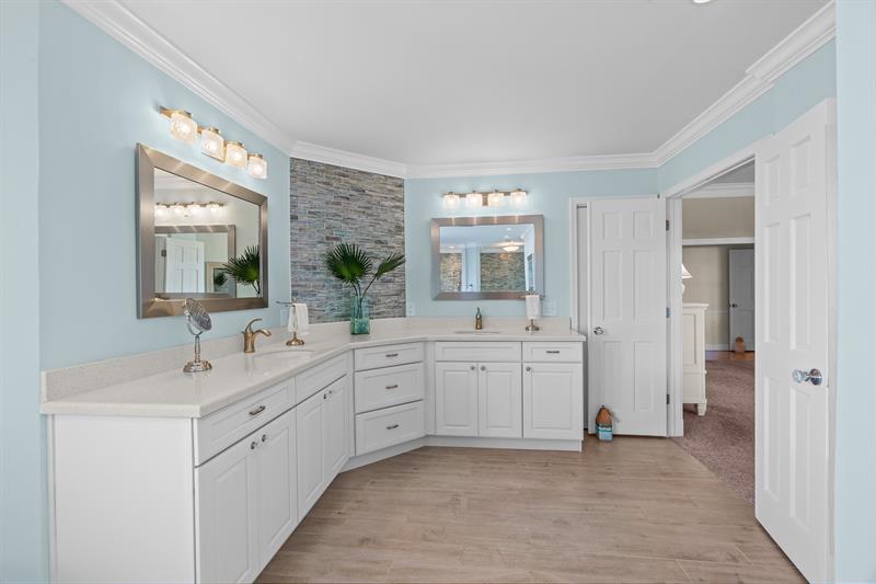 Image 36 of 86 For 1780 Eagle Trace Blvd