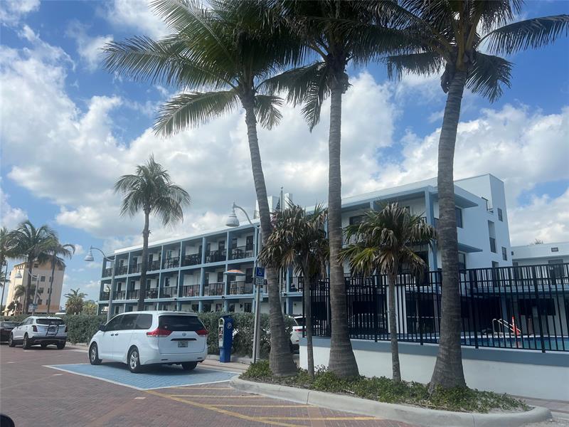 Details for 321 Wilson St  204a, Hollywood, FL 33019