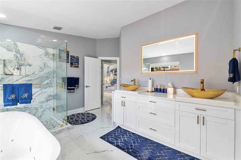Image 22 of 51 For 8551 53rd Ct