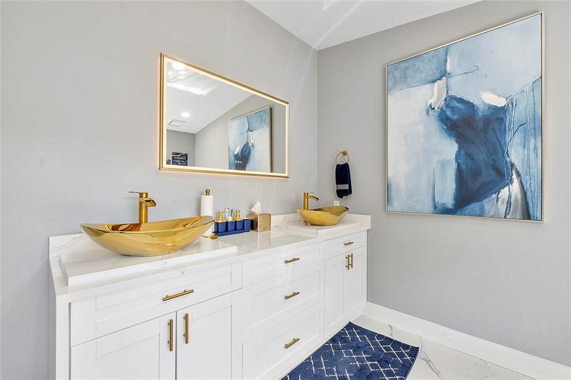 Image 25 of 51 For 8551 53rd Ct
