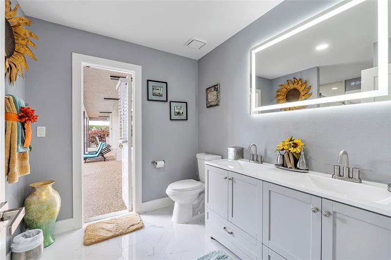 Image 30 of 51 For 8551 53rd Ct