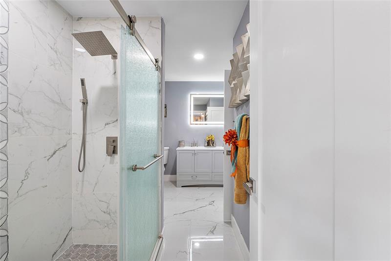 Image 31 of 51 For 8551 53rd Ct