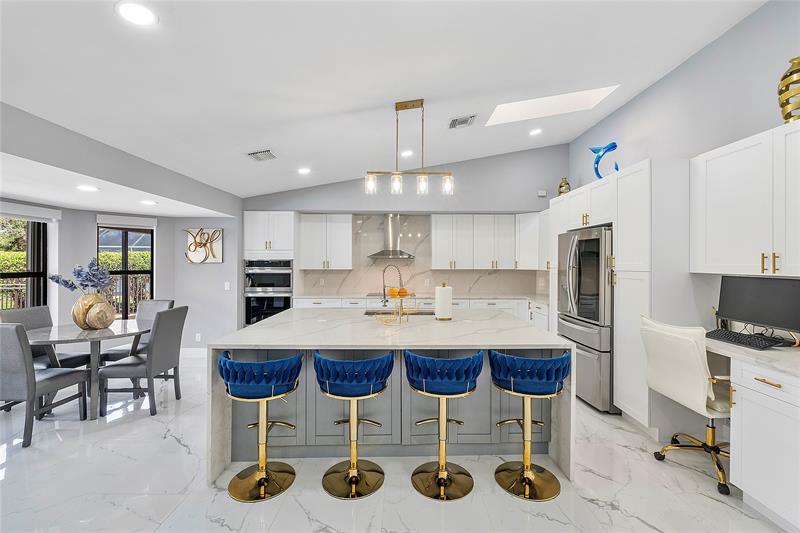 Image 4 of 51 For 8551 53rd Ct