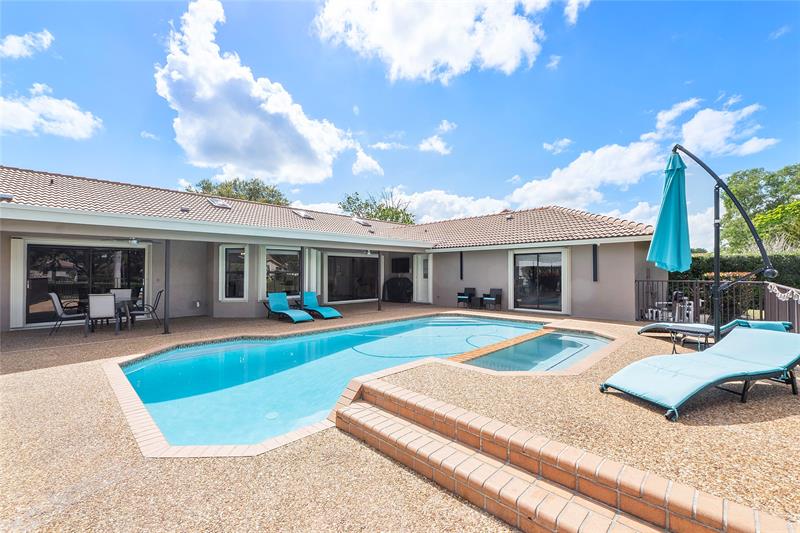 Image 43 of 51 For 8551 53rd Ct
