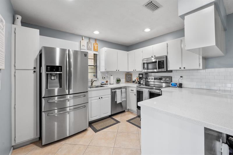 Image 11 of 31 For 2670 99th Ave