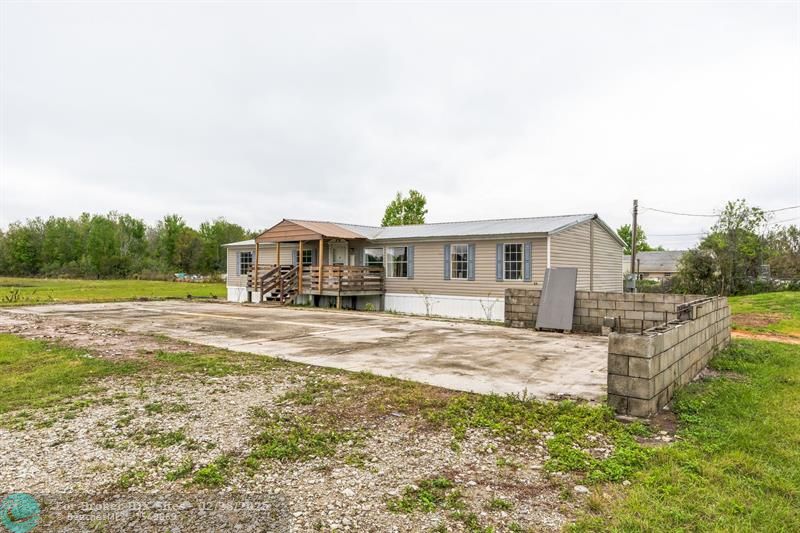 Details for 3020 Appalachian Trl, Other City In The State, FL 33868