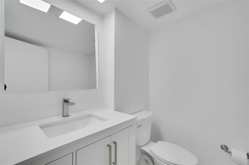 Image 10 of 78 For 3750 Galt Ocean Dr  309