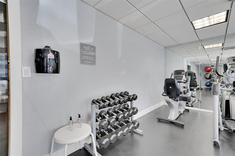 Image 47 of 78 For 3750 Galt Ocean Dr  309