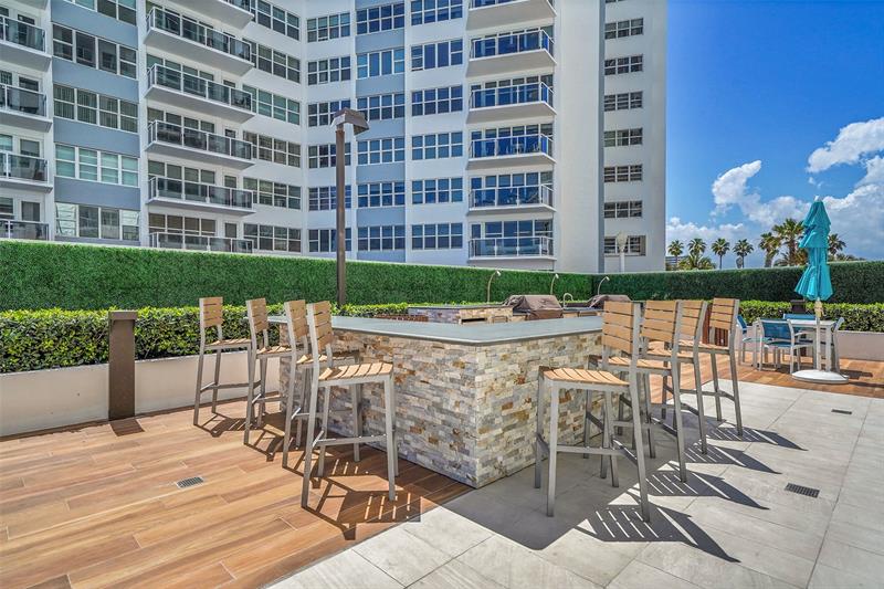 Image 53 of 78 For 3750 Galt Ocean Dr  309