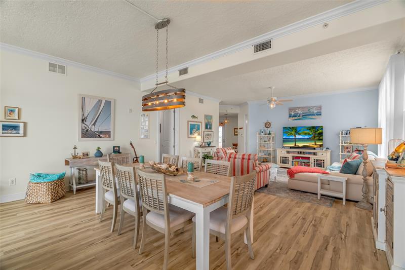Image 12 of 51 For 1701 Gulfstream Ave  729