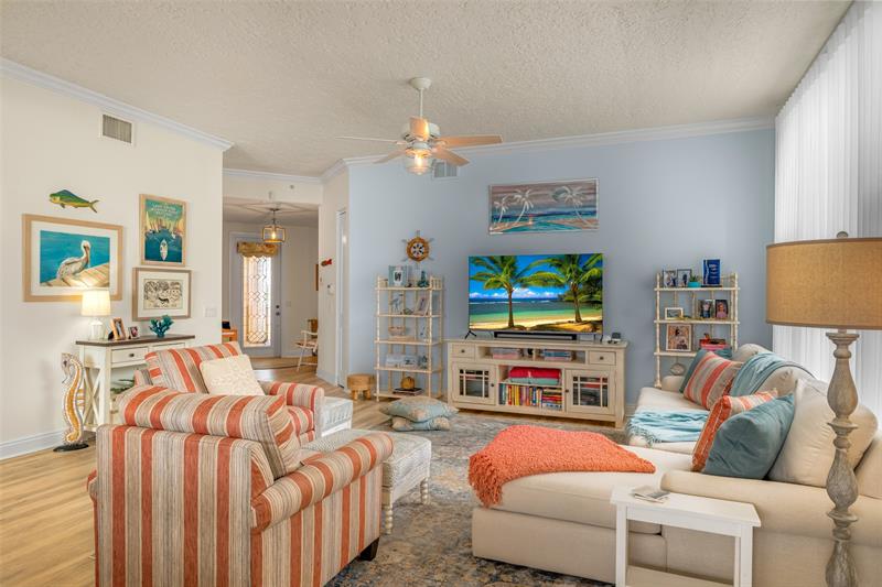 Image 7 of 51 For 1701 Gulfstream Ave  729