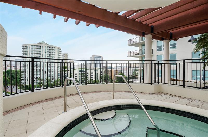 Image 29 of 48 For 610 Las Olas Blvd  415n