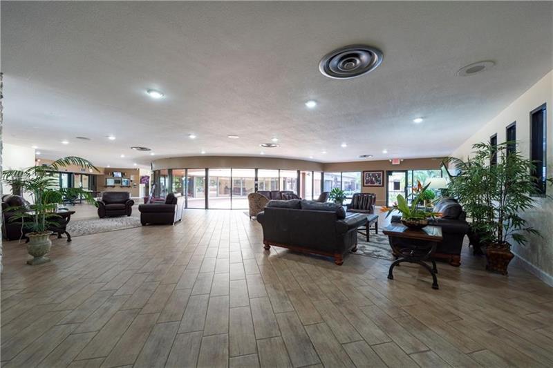Image 17 of 25 For 8950 Sunrise Lakes Blvd  105