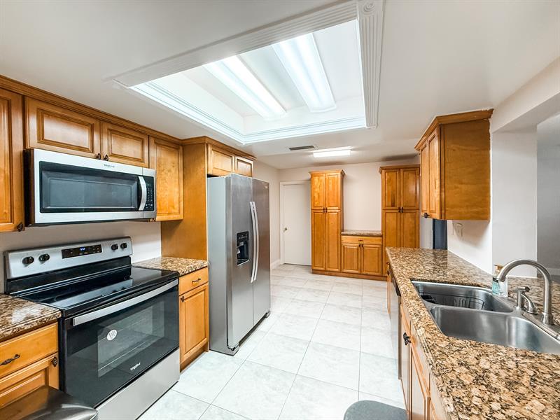 Image 15 of 32 For 6880 16th St