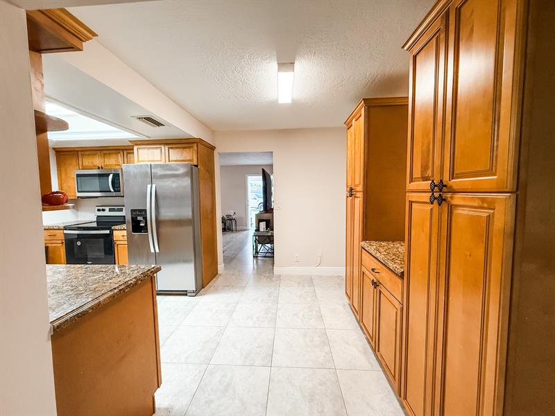 Image 17 of 32 For 6880 16th St