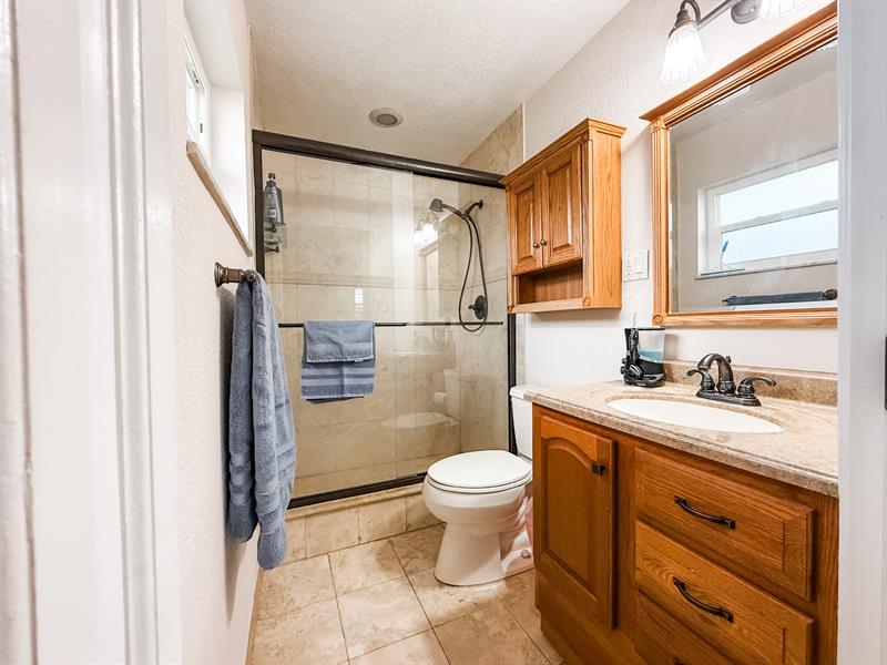 Image 27 of 32 For 6880 16th St