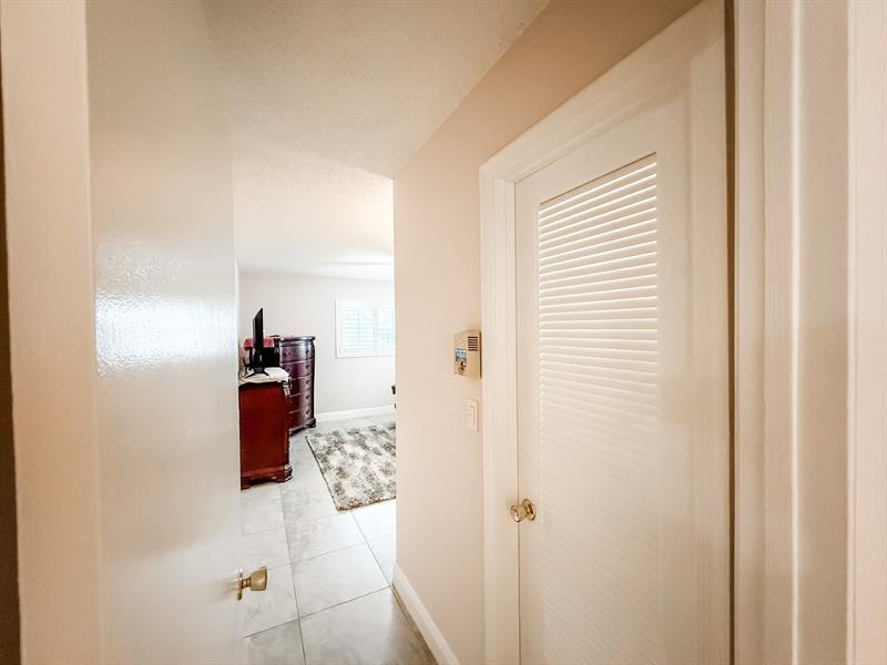 Image 29 of 32 For 6880 16th St