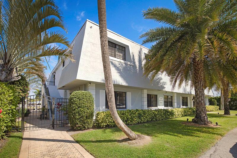 Image 2 of 56 For 2743 28th Ct  3