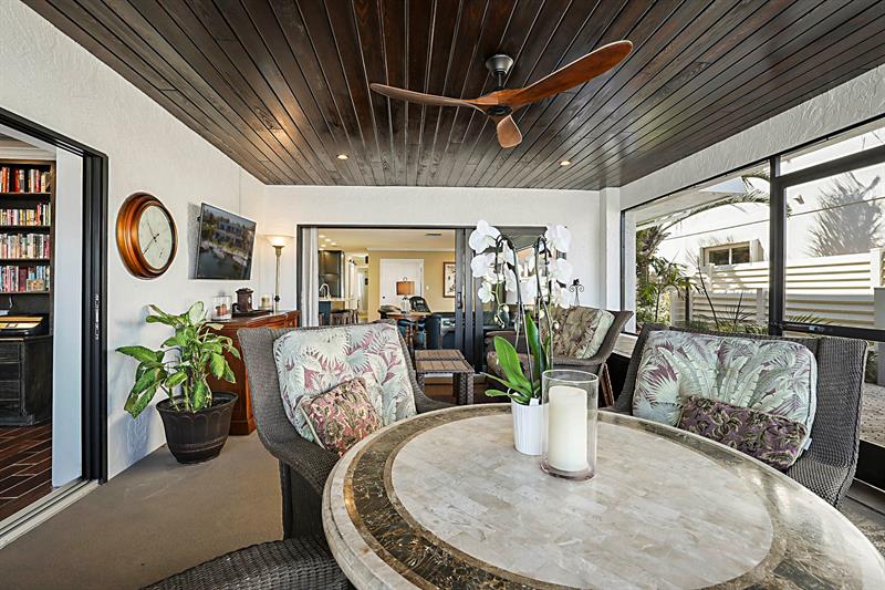 Image 21 of 56 For 2743 28th Ct  3