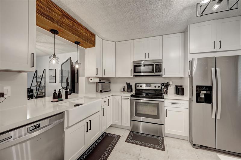Details for 8592 Sunrise Blvd  206, Plantation, FL 33322