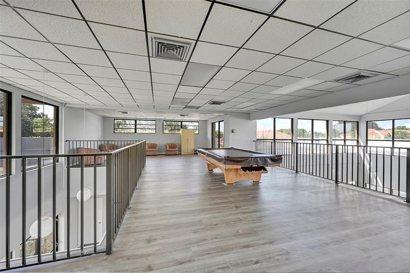Image 14 of 30 For 8592 Sunrise Blvd  206