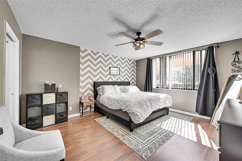 Image 16 of 30 For 8592 Sunrise Blvd  206