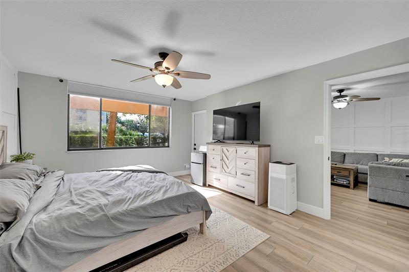 Image 16 of 25 For 8592 Sunrise Blvd  102