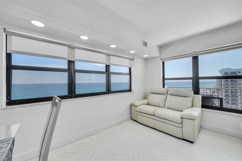 Image 12 of 63 For 1201 Ocean Dr  2301