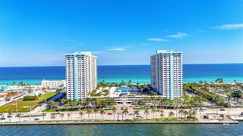 Image 51 of 63 For 1201 Ocean Dr  2301