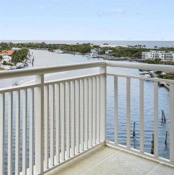 Image 14 of 37 For 2611 Riverside Dr  1106