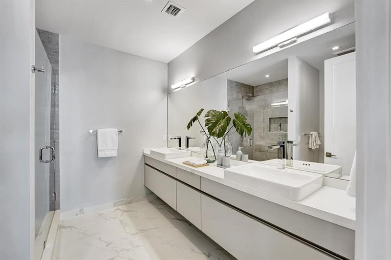 Image 10 of 45 For 5 11th Ave  5