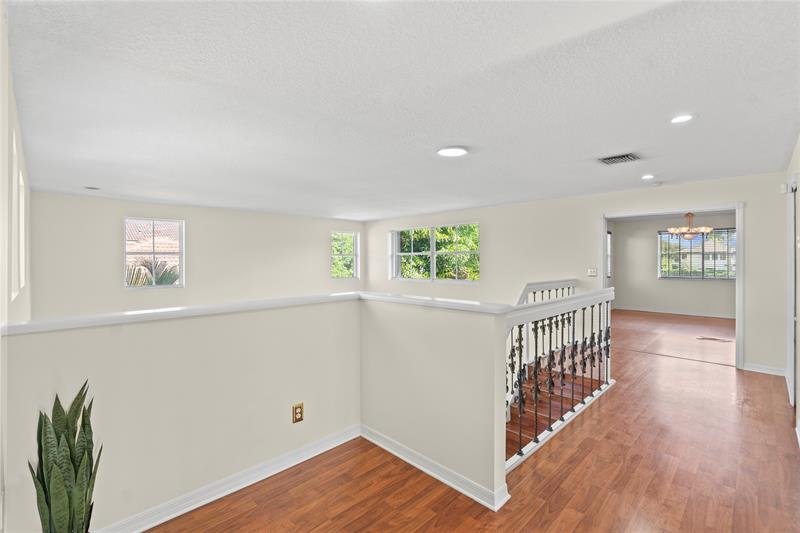 Image 14 of 62 For 12817 26th St