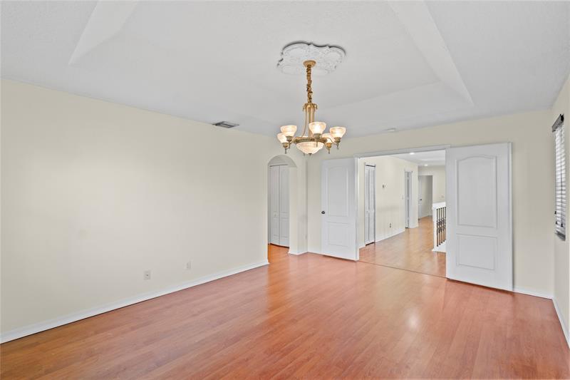 Image 16 of 62 For 12817 26th St