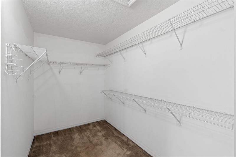 Image 20 of 62 For 12817 26th St