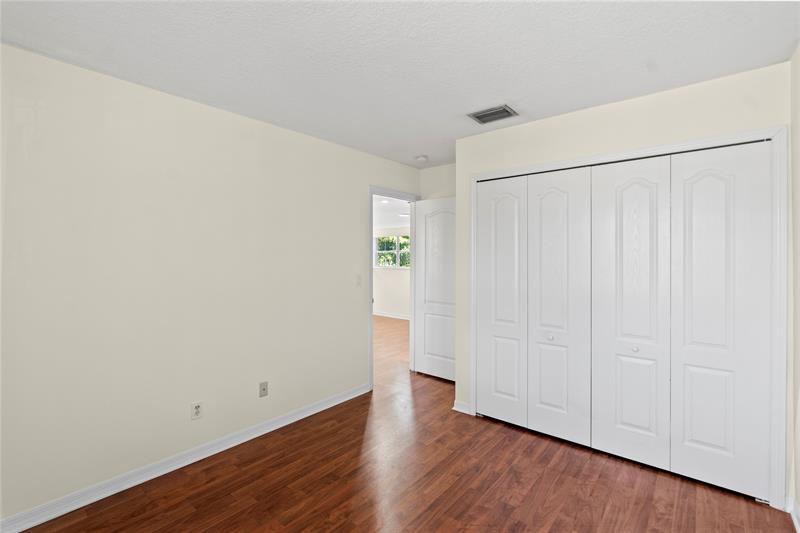 Image 22 of 62 For 12817 26th St