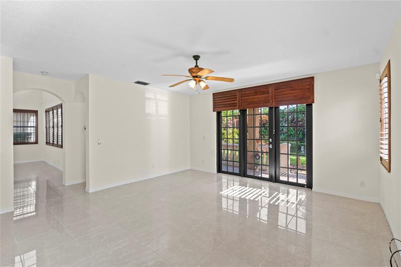 Image 7 of 62 For 12817 26th St