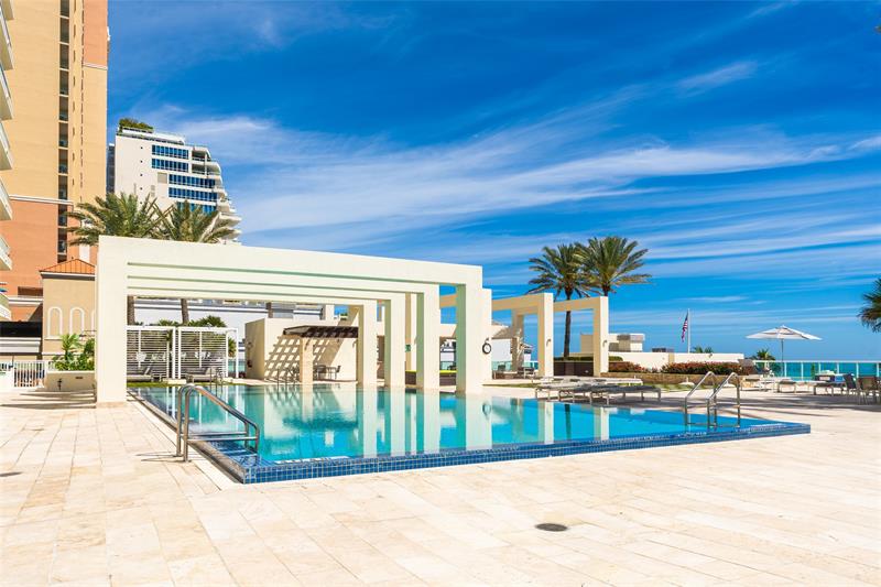 Image 36 of 70 For 101 Fort Lauderdale Beach Blvd  907