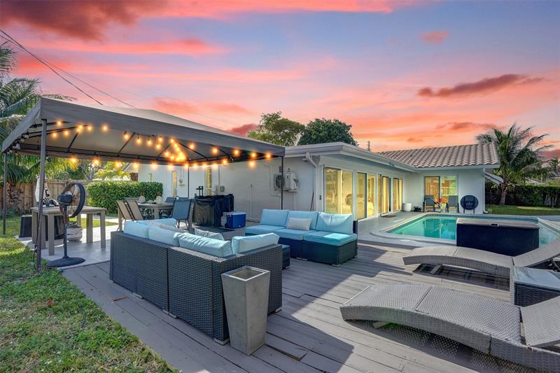 Details for 4100 Bayview Dr, Fort Lauderdale, FL 33308