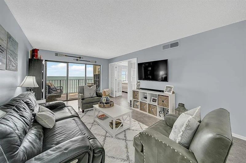 Image 12 of 30 For 9400 Ocean Dr  805
