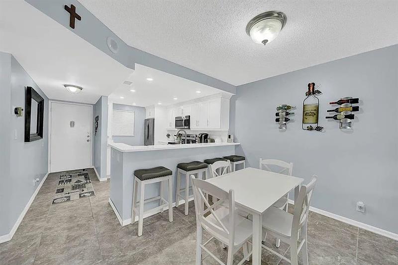 Image 5 of 30 For 9400 Ocean Dr  805