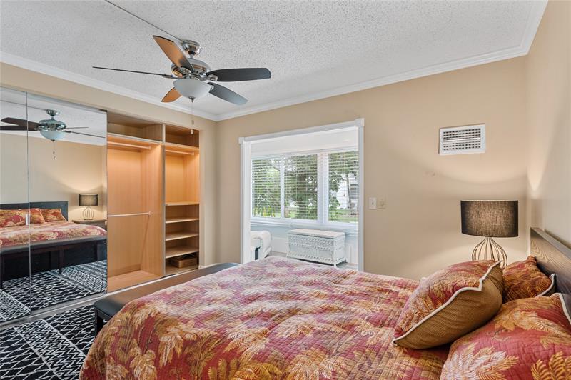 Image 13 of 19 For 309 Oakridge R  309