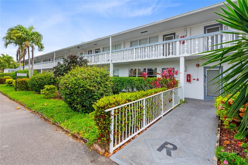 Image 19 of 19 For 309 Oakridge R  309