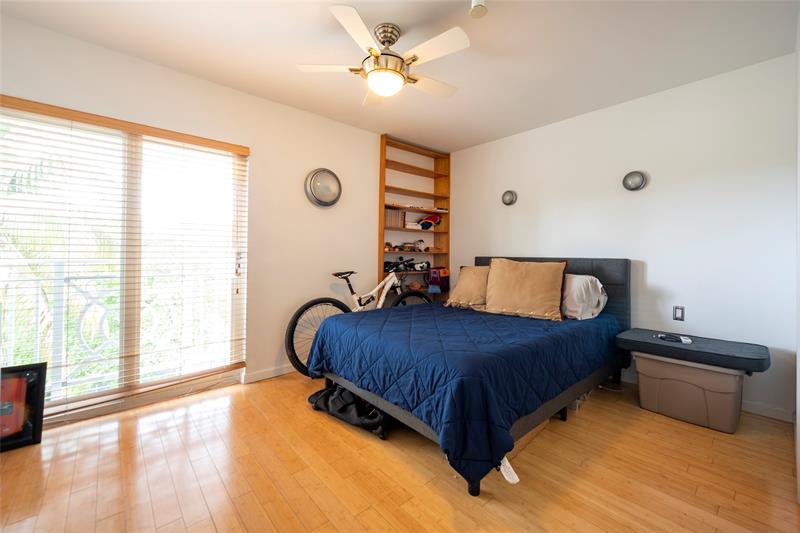 Image 22 of 44 For 635 Euclid Ave  229