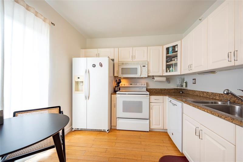 Image 8 of 44 For 635 Euclid Ave  229